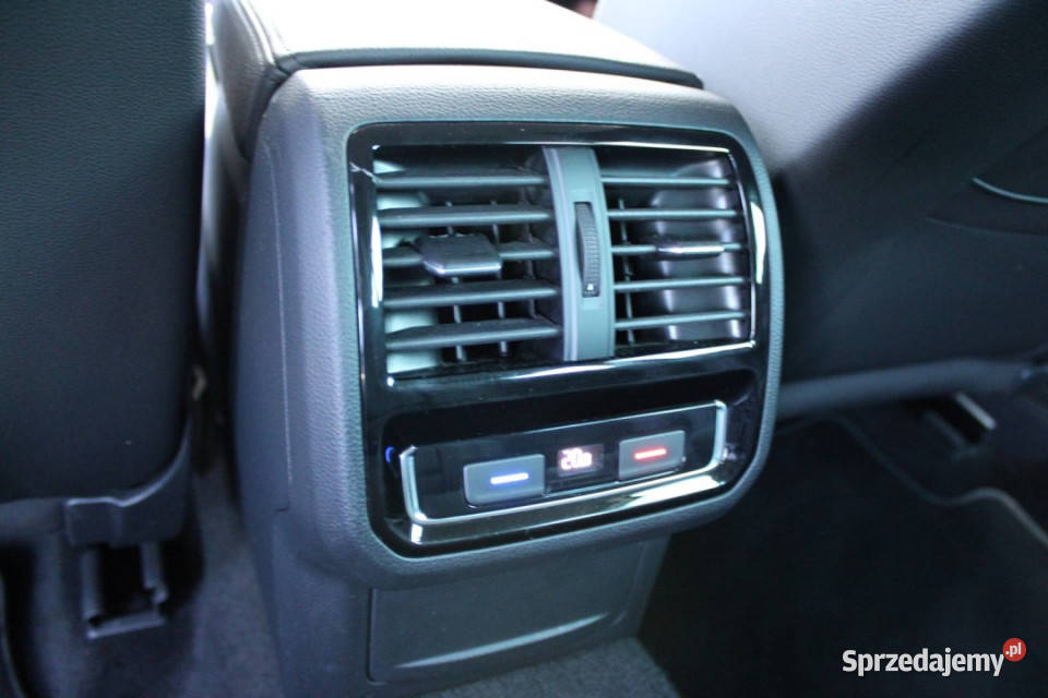 Volkswagen Passat 2021r FVAT23 4motion Kamera El Bielsko-Biała