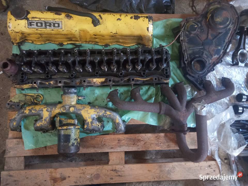 Częśći silnik Ford 2713E2714E2715E Holland Claas sprzedam