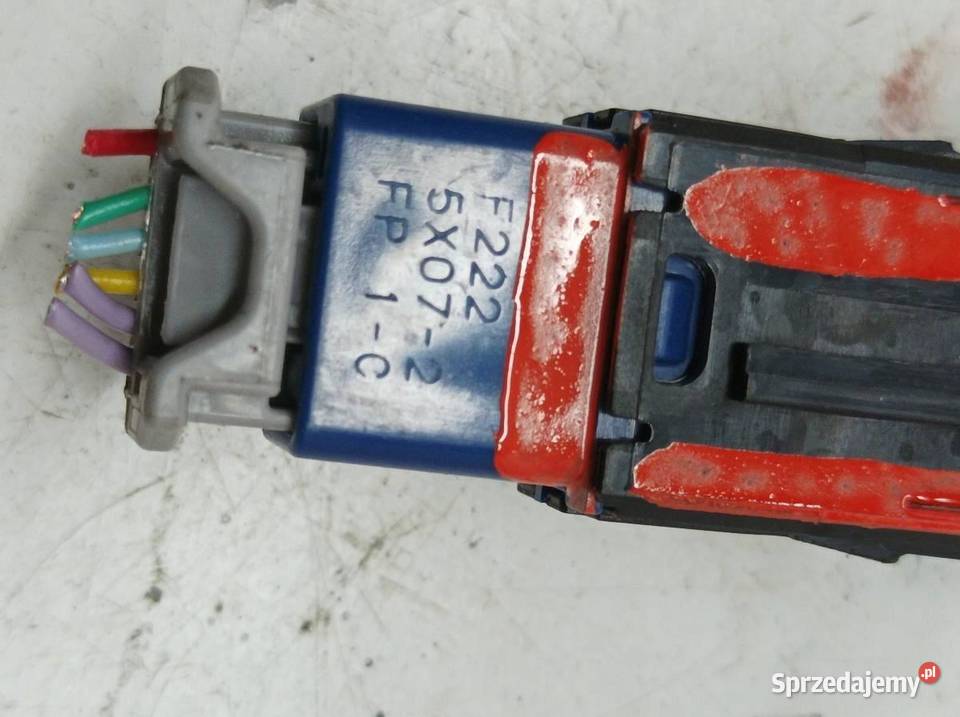 PRZEŁĄCZNIK ŚWIATEŁ ESP KPL 6960 M81303 Toyota