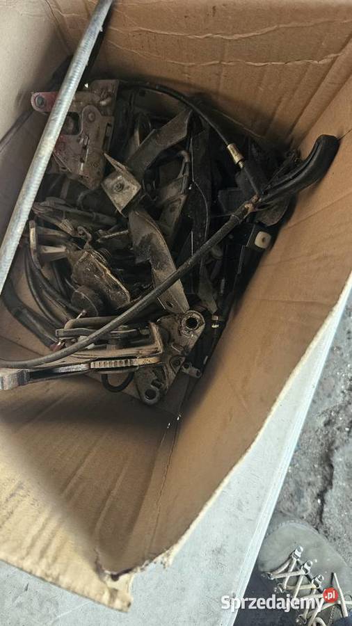 Linka klapy bagażnika zamek FSO Polonez Kraków