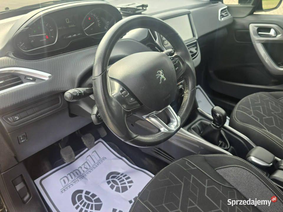 Peugeot 2008 12Turbo Benz manualna
