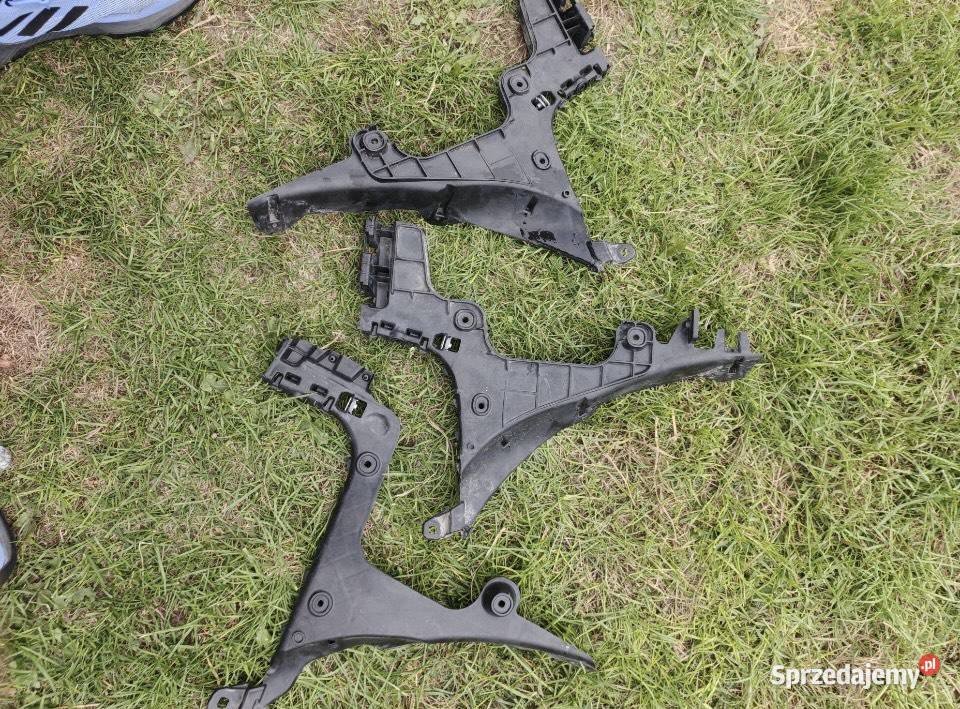 Lampa prawa reflektor przód VW Golf IV Numer świętokrzyskie sprzedam