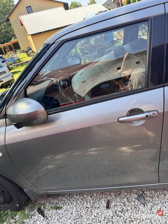 Auto na części Suzuki Swift MK7 kod lakieru ZCD osobowe małopolskie