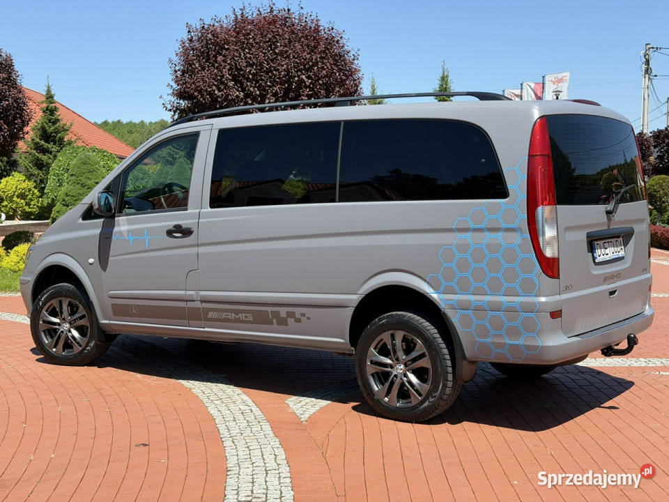 Mercedes Vito 30 CDI AMG 4x4 Automat 8 osób LONG kamera cofania Widełki