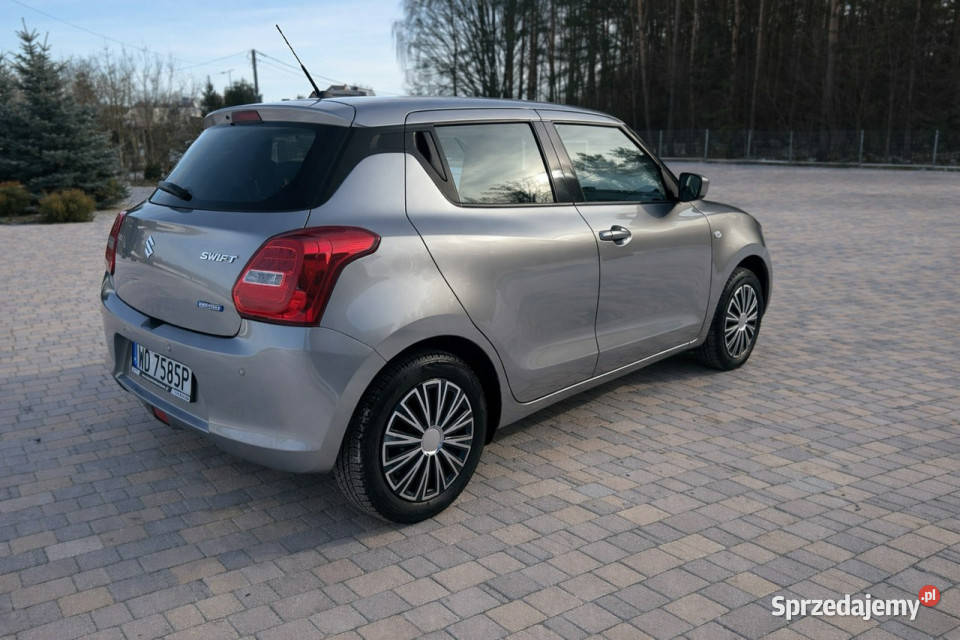 Suzuki Swift Polski Salon VI 20172024