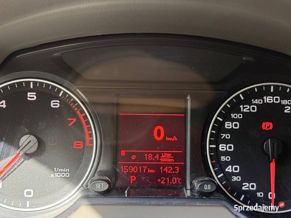 Audi Q5 20 TFSI 2011 2009 4/5 sprzedam
