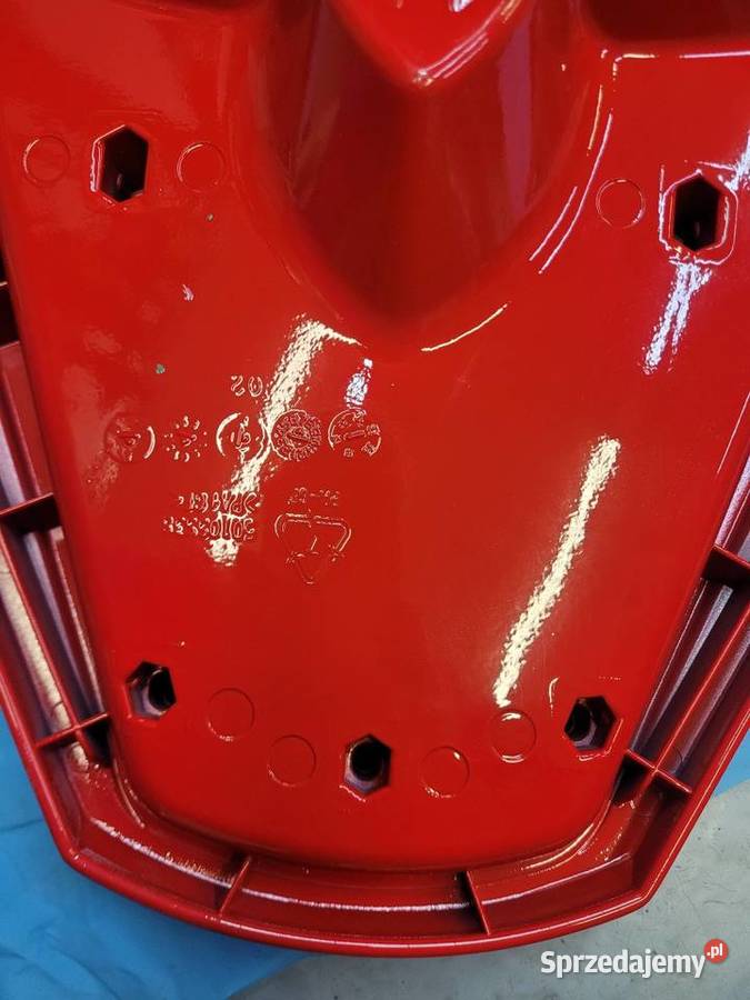 QUADRO QV3 350 owiewka tył zadupek ogon nowe Nowy Tomyśl