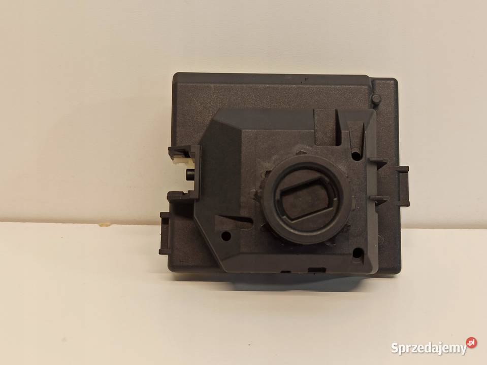 MERCEDES W205 W222 STACYJKA A2229003512 osobowe