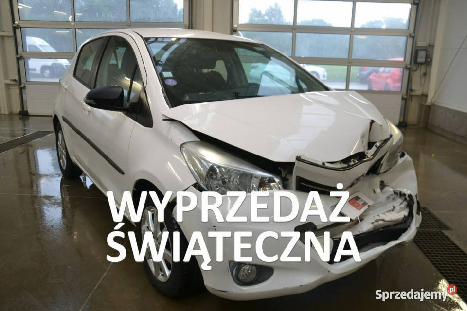 Toyota Yaris 10 benzyna 70 EKONOMICZNY niski Yaris sprzedam