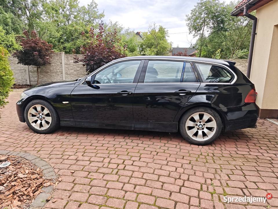 BMW E91 2008 Touring Rok produkcji 2008 Skarżysko-Kamienna