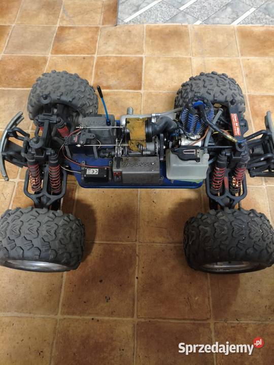 Samochód sterowany Traxxas TMaxx Czarna Woda