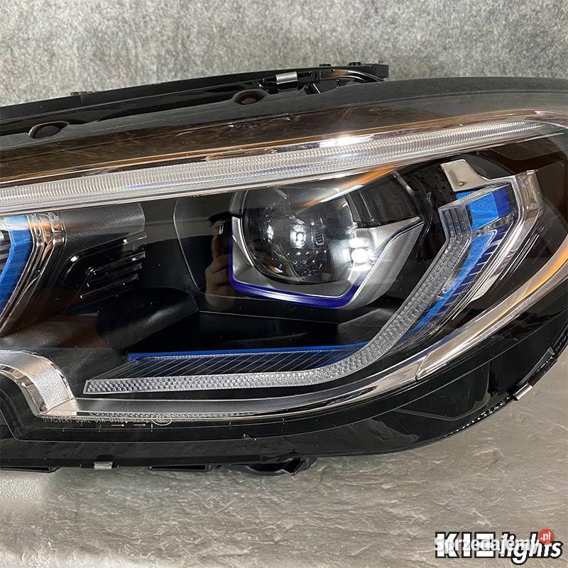 BMW seria 3 G20 G21 2018 teraz lampy przednie