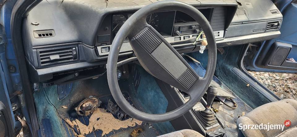 Komplet boczkow passat b2 coupe sprzedam