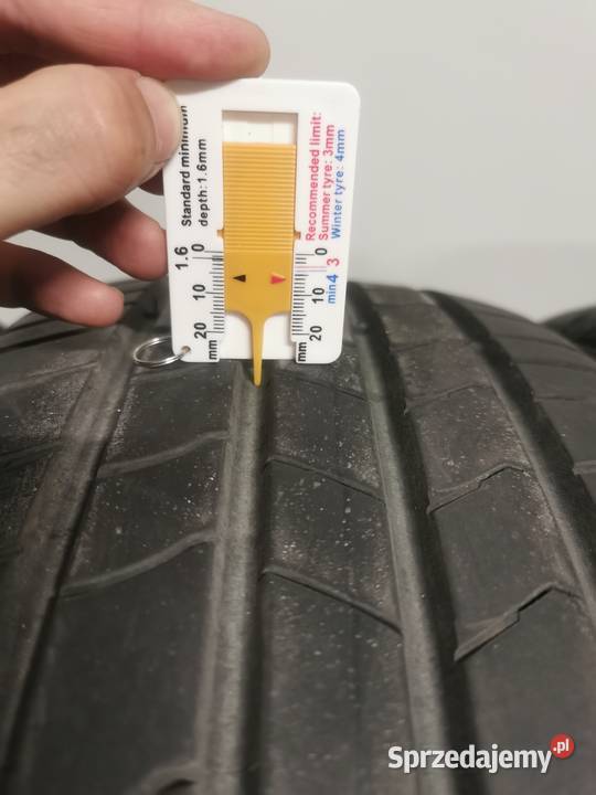 Komplet 21555R18 95H Kumho Ecsta HS51 2023r sprzedam