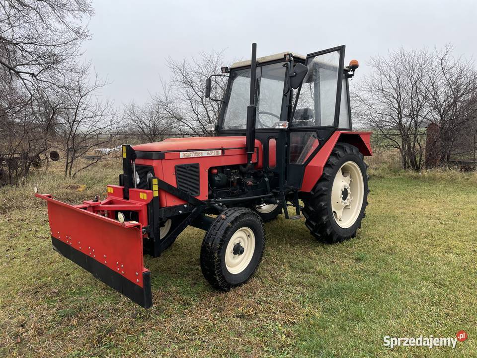 Ciągnik Zetor 4718