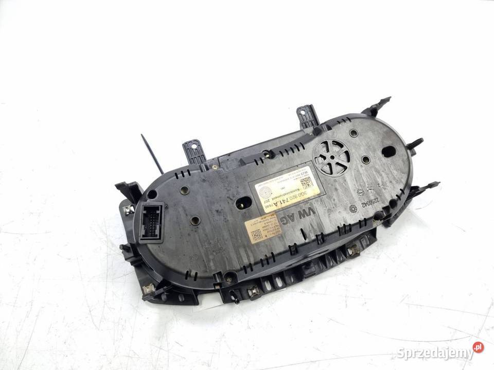 LICZNIK ZEGAR VOLKSWAGEN PASSAT B8 3G0920741A kujawsko-pomorskie Lipno