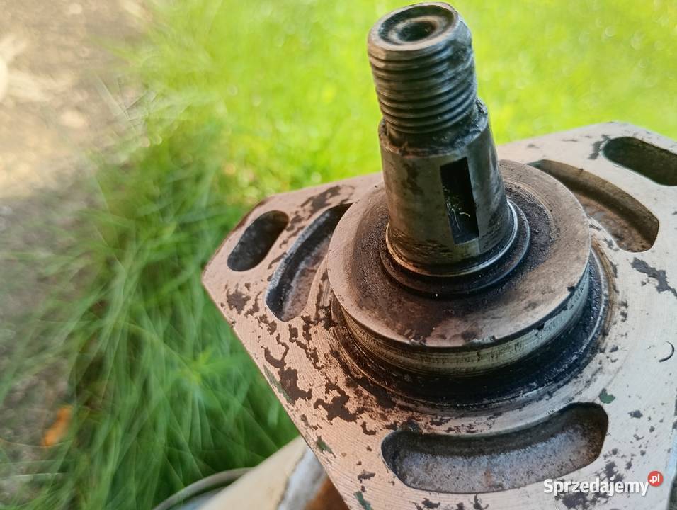 Pompa wtryskowa MF Perkins inne podlaskie Szczuczyn
