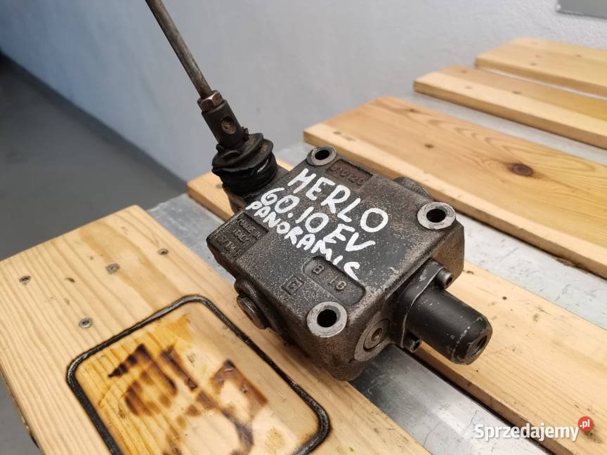 Rozdzielacz hydrauliczny Merlo 6010 Wilkowo sprzedam