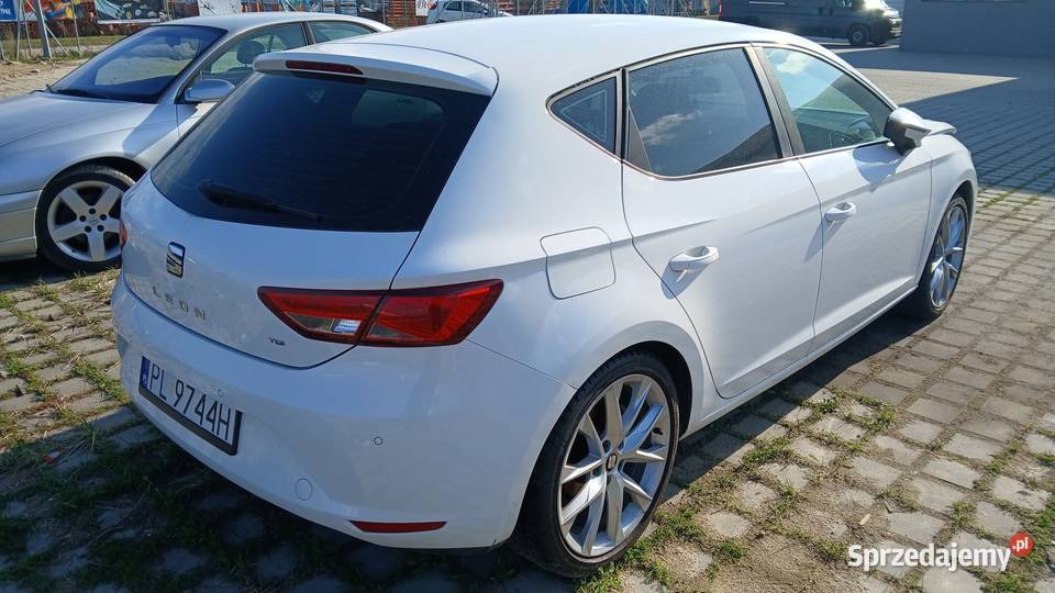 Seat Leon 16 tdi 2013 uszkodzony Leon Motoryzacja Leszno