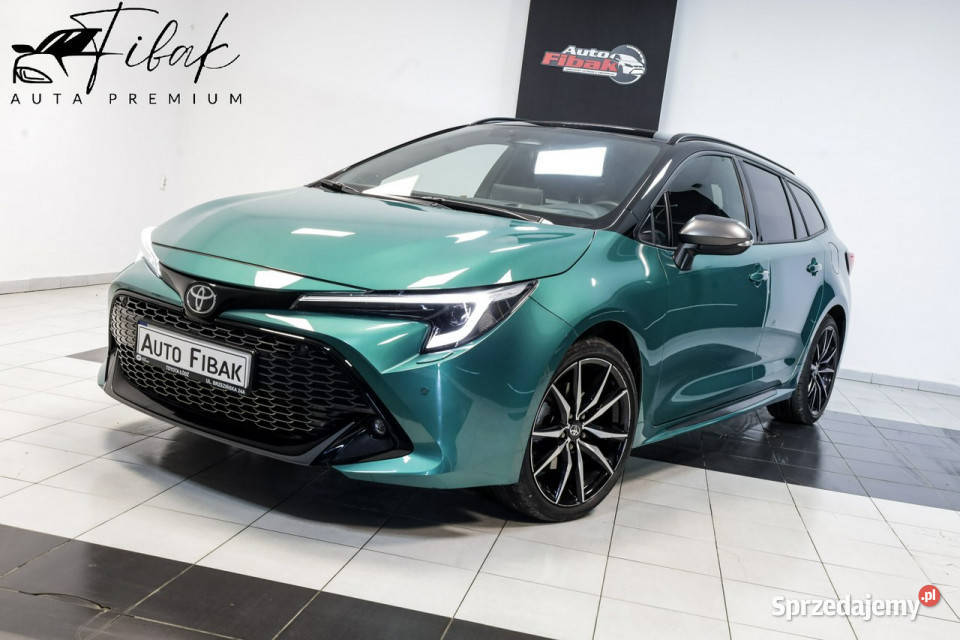 Toyota Corolla GRSalon PolskaI lakier metallic Corolla