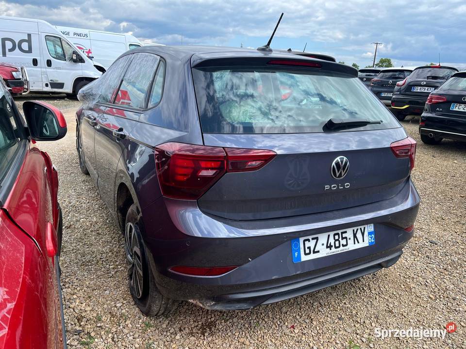 VOLKSWAGEN Polo VI 10 TSI 95 VW Edition GZ485