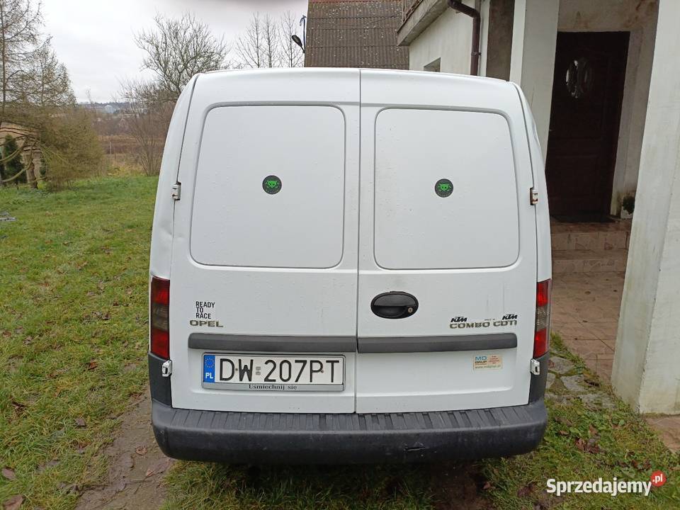 Opel Combo C 1 3cdti 2008 zamienie Pickup Combo Oborniki Śląskie sprzedam