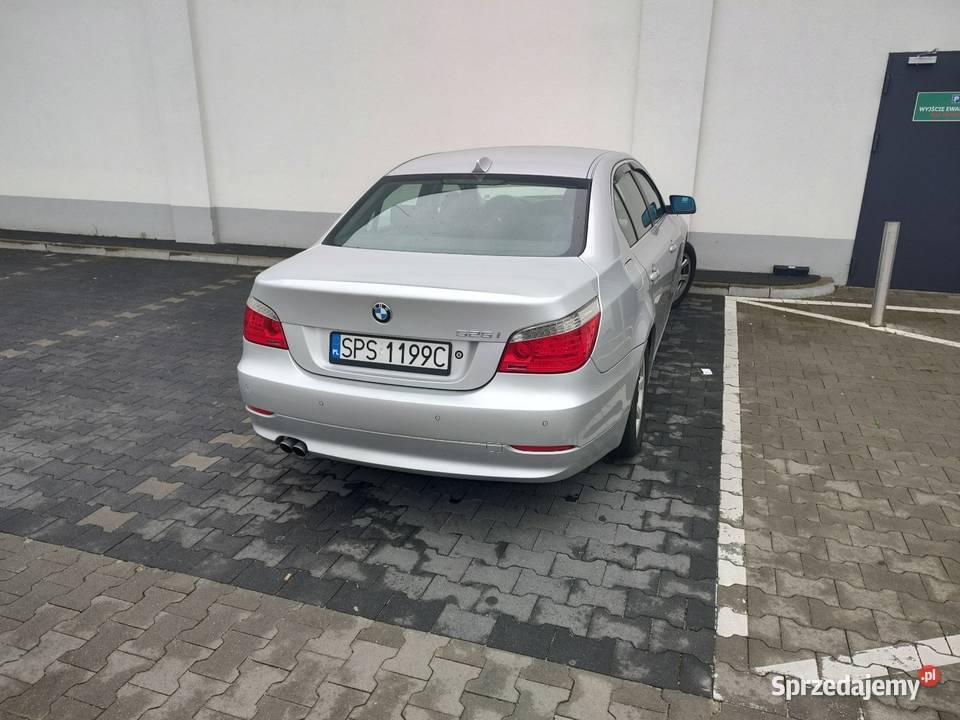 BMW e60 srebny 525i 30 manual 6 bieg Samochody osobowe Bielsko-Biała