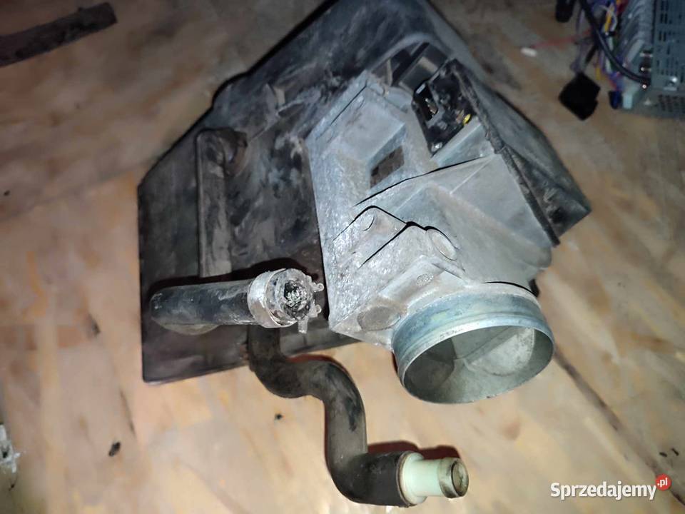 przepływomierz Audi 100 VW 037906301C 0280202130 osobowe Kotomierz