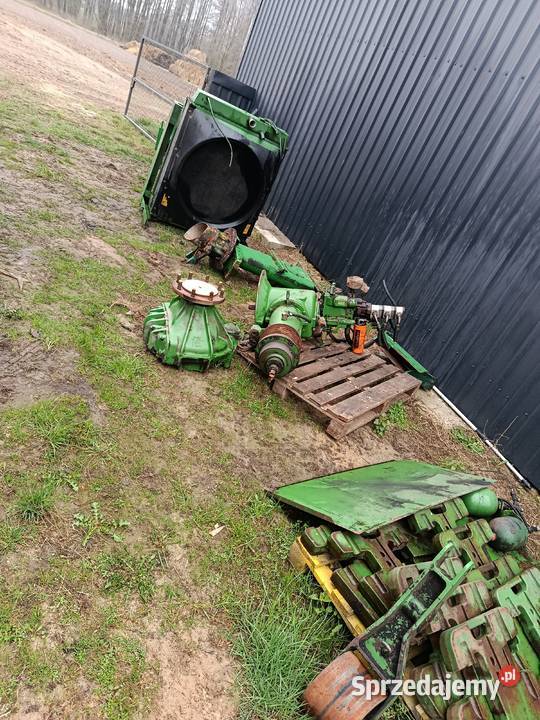 Rura wyrzutowa sieczkarni John Deere 6810 6710 i łódzkie