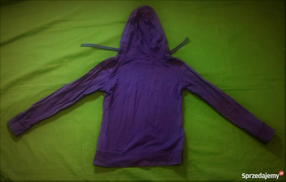 Wygodna bawełniana niebieska bluza marki Only Odzież sportowa Warszawa