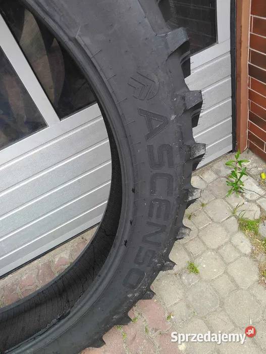 Opona 30095R52 ASCENSO TDR900 156D TL Stalowe Tomaszów Lubelski