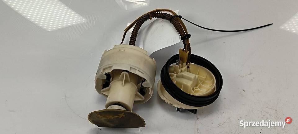 POMPKA PALIWOWA AUDI A4 B5 8D0201319 osobowe kujawsko-pomorskie Lipno sprzedam