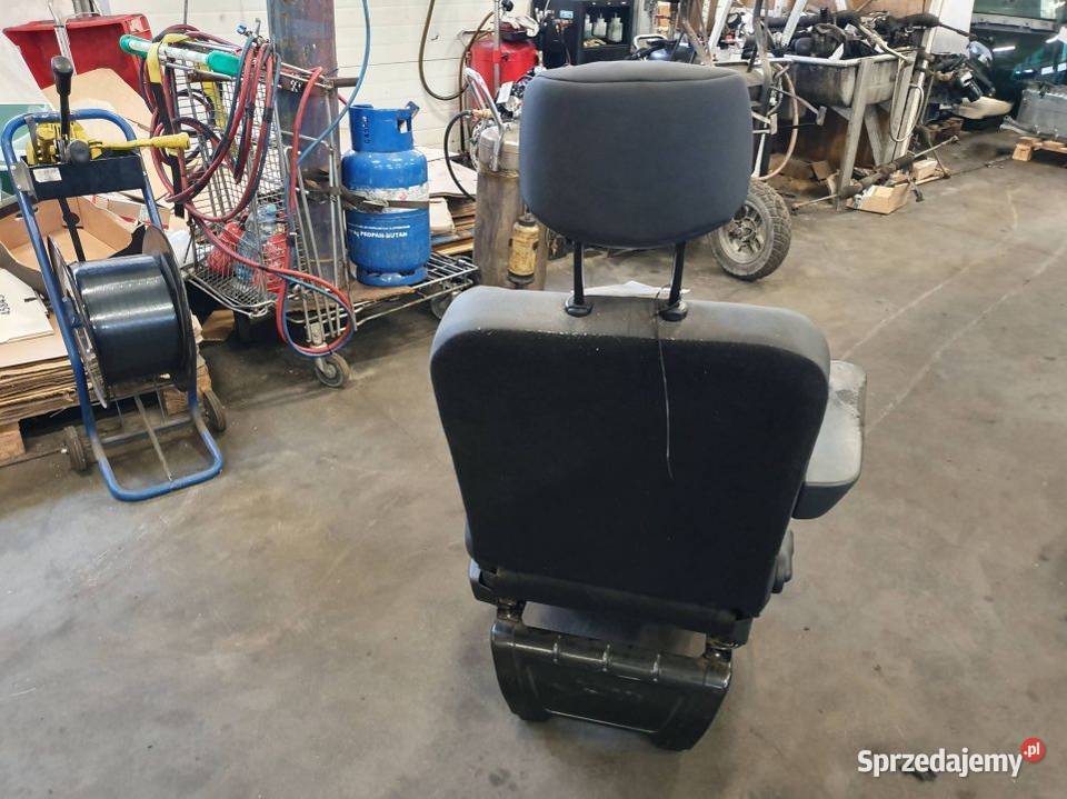 FOTELE KANAPY RENAULT MASTER III