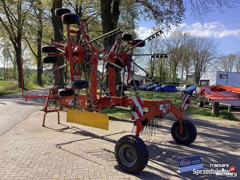 Zgrabiarka dwu karuzelowa Fella TS 800 Fella Łomża
