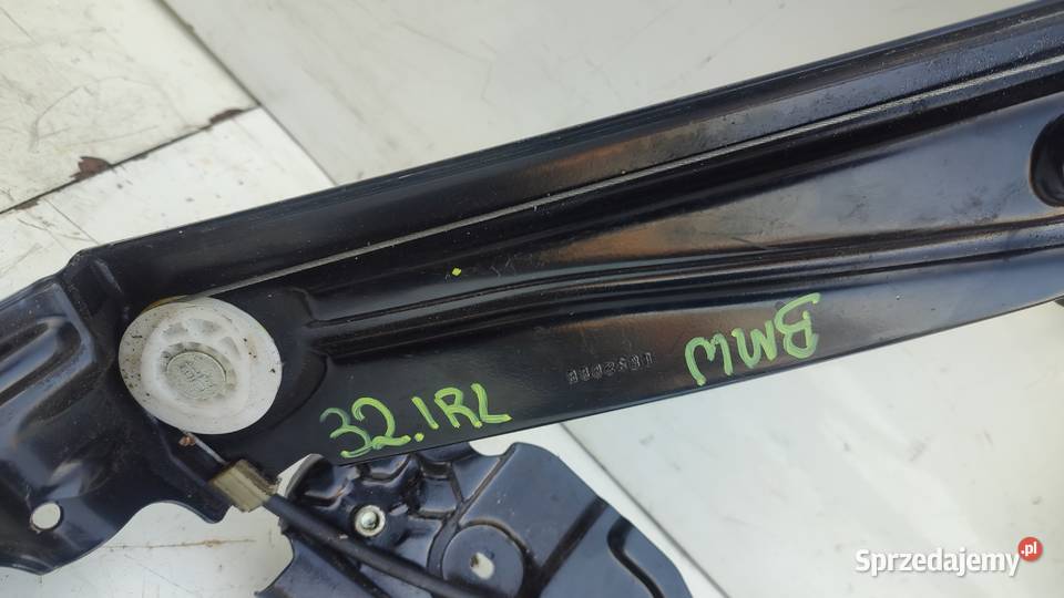 32 PODNOŚNIK SZYBY LEWY PRZÓD BMW 5 F10 71821319 osobowe Włoszczowa