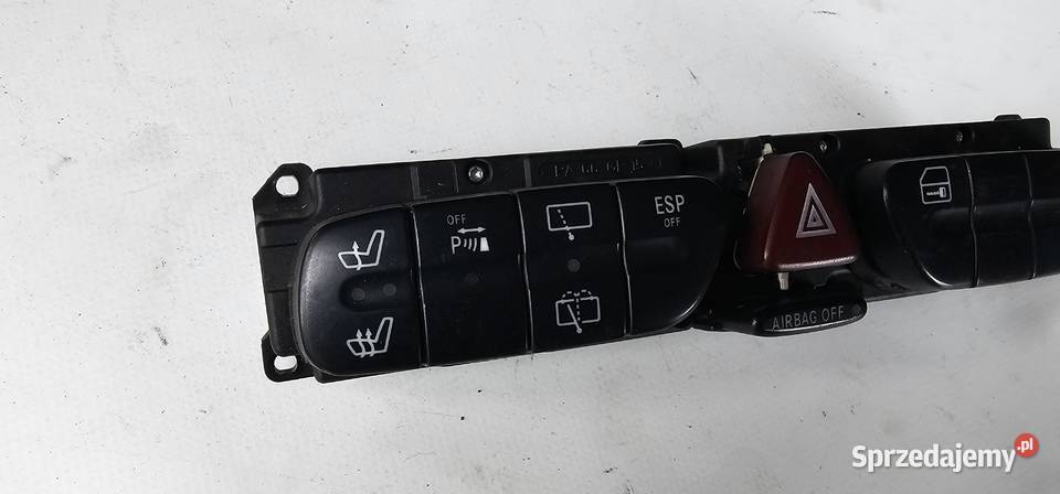 Panel przyciski mercedes w203 2038218758 Rok produkcji 2001 sprzedam