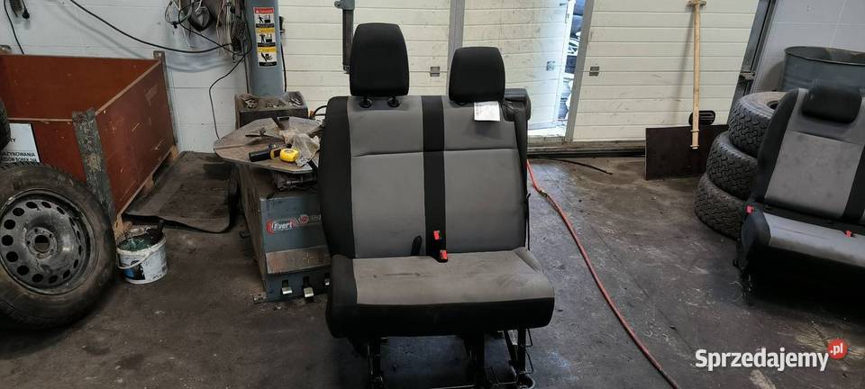 FOTEL PRZEDNI TOYOTA PROACE II ŁAWECZKA Lipno