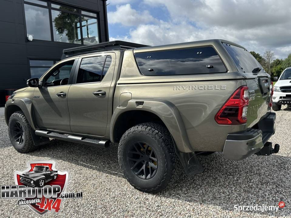 Zabudowa Hilux oryginalny HARDTOP Toyoty Szyby Oświetlenie Pasłęk sprzedam