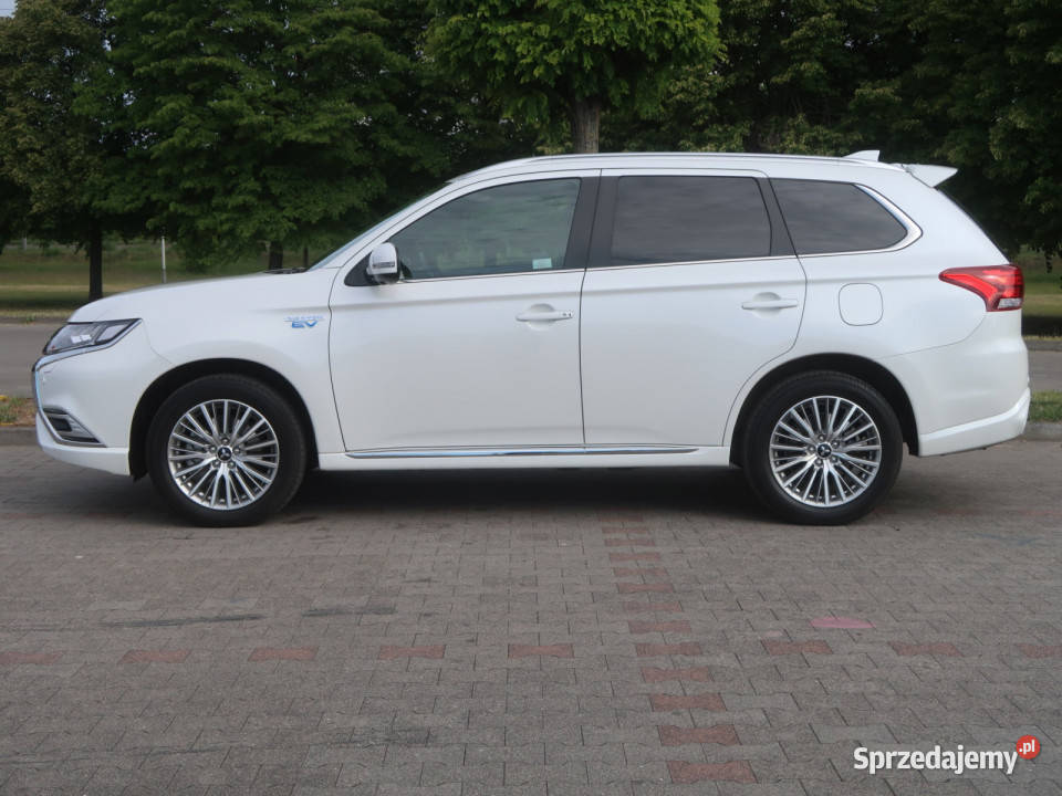 Mitsubishi Outlander 24 PHEV elektrycznie ustawiane fotele Bielany Wrocławskie