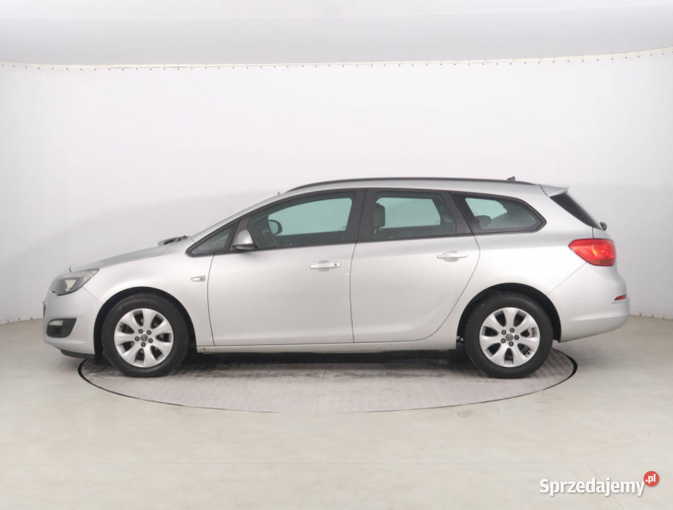 Opel Astra 14 T Piaseczno