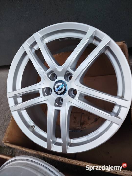 A316 Alufelgi Uzywane 19 5x108 8j et45 Volvo Bąków