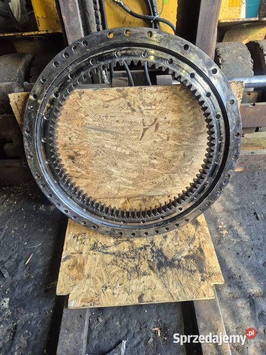 Wieniec obrotu KOMATSU PC80 MR3 Tychy
