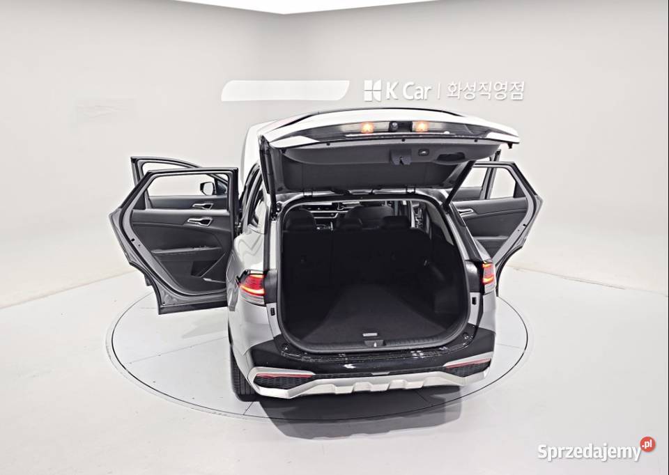 Kia Sportage 2024 niski przebieg super automatyczna Warszawa