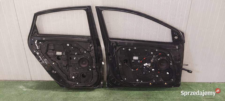 DRZWI LEWY TYŁ HYUNDAI I30 II 5D HB 1117 LAK PAE wielkopolskie Międzychód