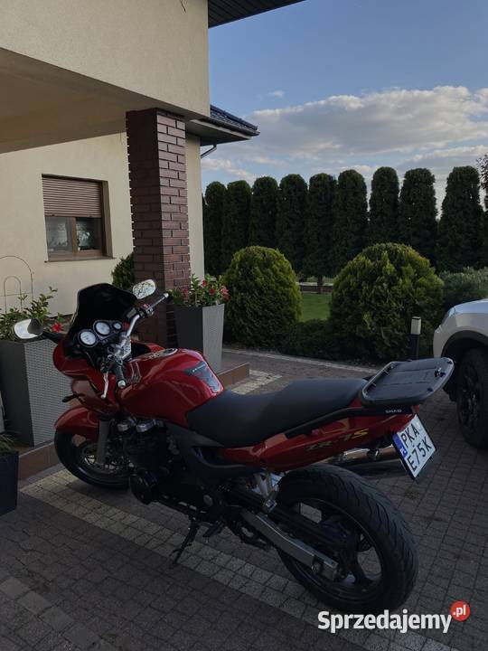 Motor Kawasaki ZR750