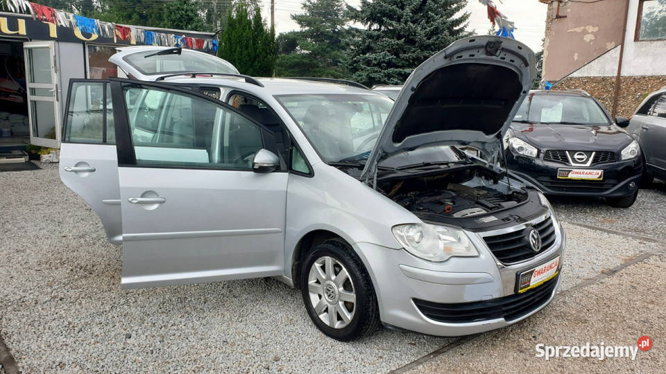 Volkswagen Touran OKAZJA 14 benz MANUAL 7osobowy 140KM Świdnica sprzedam