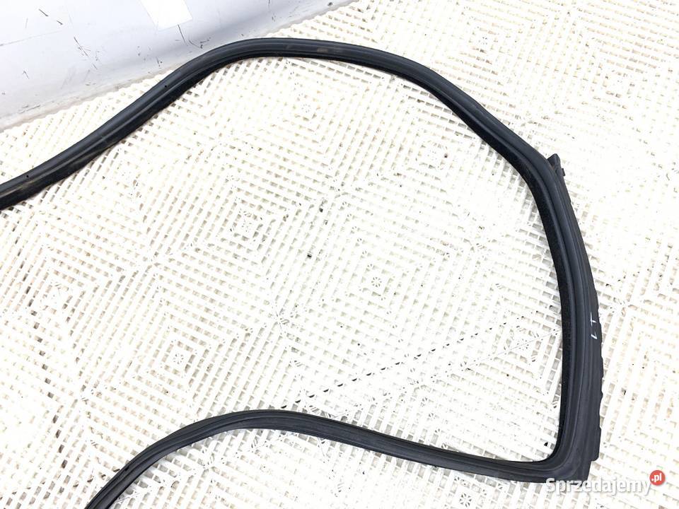 USZCZELKA DRZWI TYŁ LEWA BMW F07 Hatchback 0917