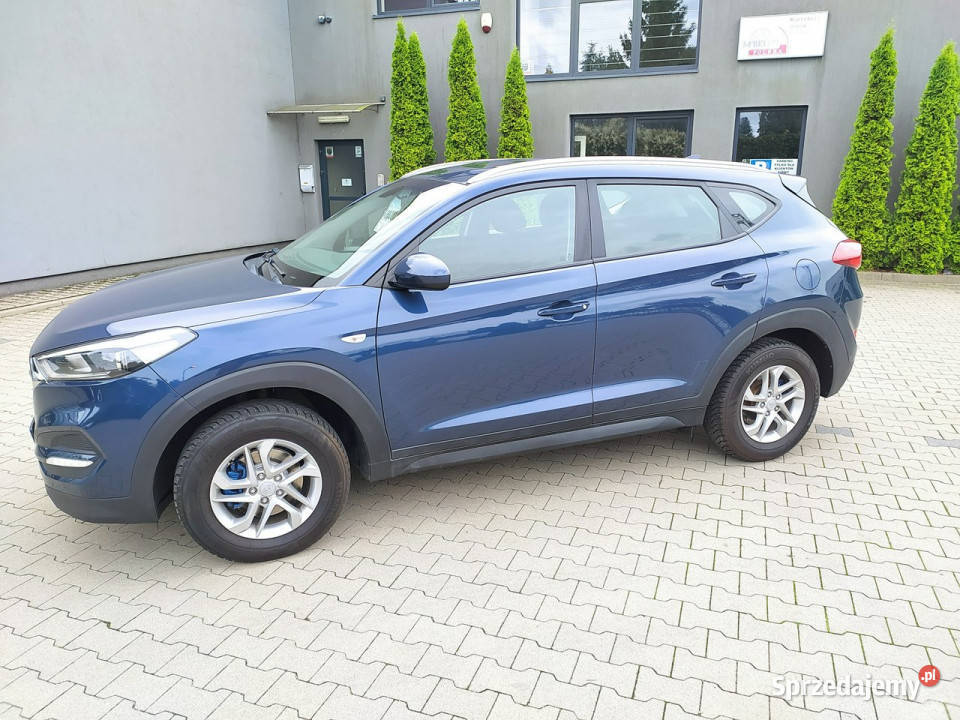 Hyundai Tucson 16 GDI 132 2WDbogate wyposażenie wielofunkcyjna kierownica Łódź