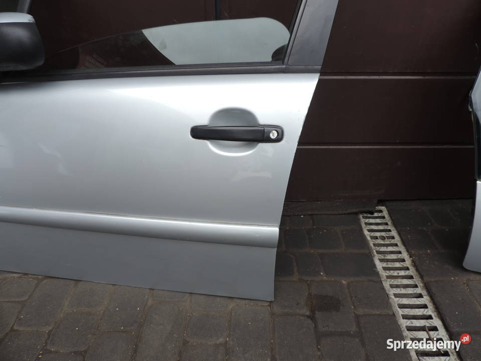 CITROEN C3 1 I 5D HB EZRC DRZWI LEWY PRZÓD Rok produkcji 2004 Drzwi Nowy Sącz