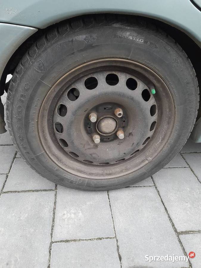 Opony zimowe 15 na kołach stalowych Mitsubishi Dębe Wielkie